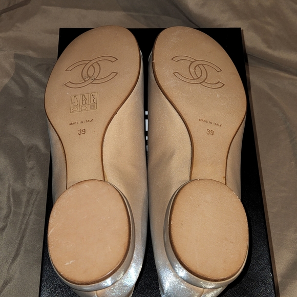 2001 CHANEL Balerina "Ballet" Shoes Size 39/8 with box and bag. 100% AUTHENTIC - Picture 5 of 8